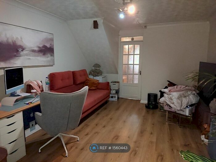 2 Bedroom Terraced House To Rent In Nash Road, Chadwell Heath, RM6