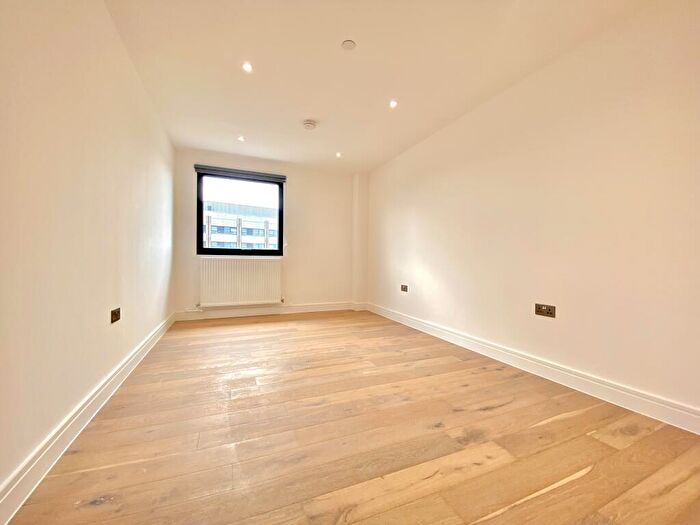 2 Bedroom Apartment To Rent In Romney Place, Maidstone, ME15