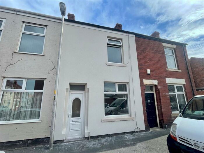 2 Bedroom Terraced House To Rent In Aintree Road, Blackpool, FY4