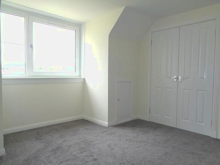 4 Bedroom Semi-Detached House To Rent In Letham Farm Cottages, Leven, Fife, KY8