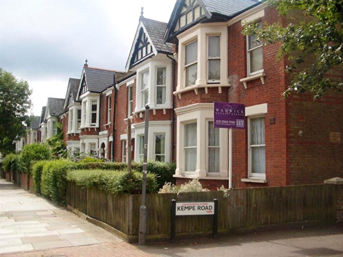 3 Bedroom Maisonette To Rent In Milman Road, Queens Park, London, NW6