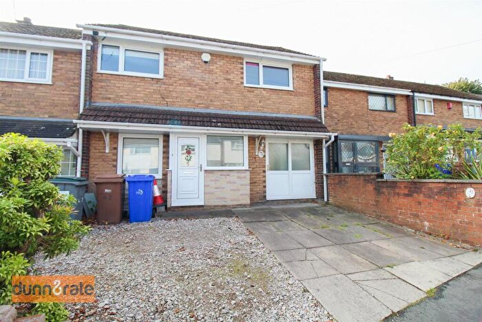 3 Bedroom Town House For Sale In Larksfield Road, Samllthorne, Stoke-On-Trent, ST6