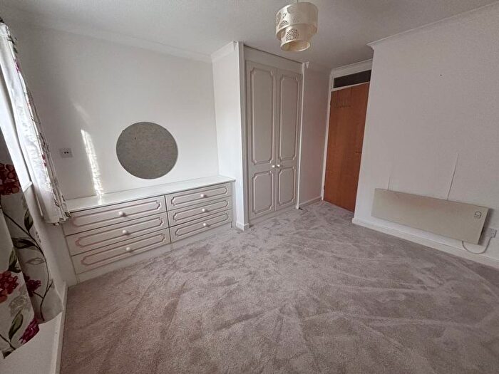 1 Bedroom Property For Sale In Cloverdale Drive, Longwell Green, Bristol, BS30