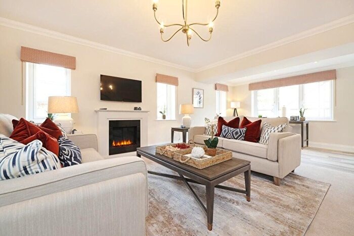 2 Bedroom Flat For Sale In Dukes House, Abbey Mill Place, Station Road, Bishops Waltham, SO32
