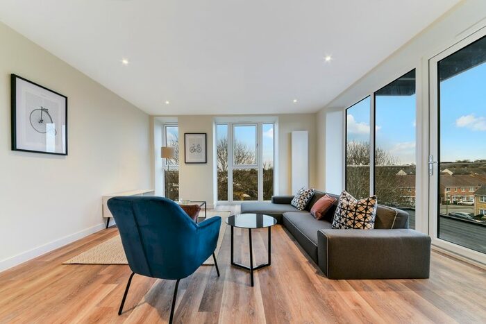 2 Bedroom Flat To Rent In Millar House, Fairwood Place, Borehamwood, WD6