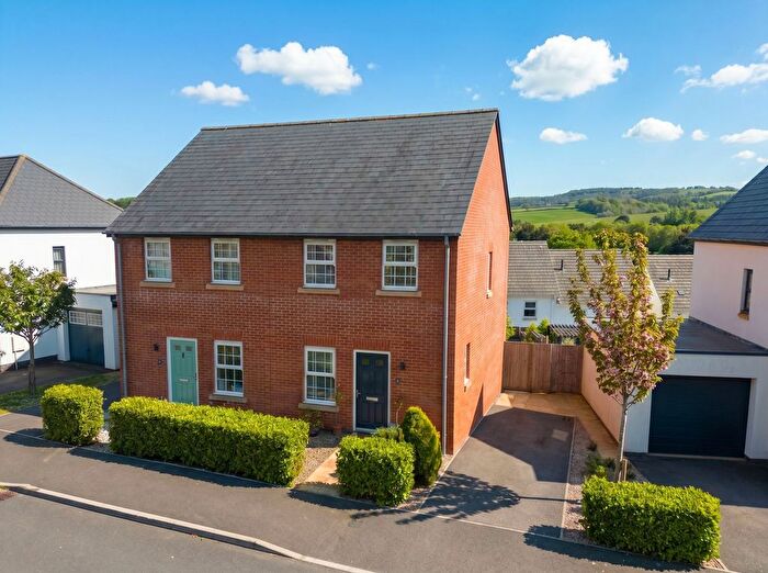 2 Bedroom Semi Detached House For Sale In Tarka Way, Crediton, EX17
