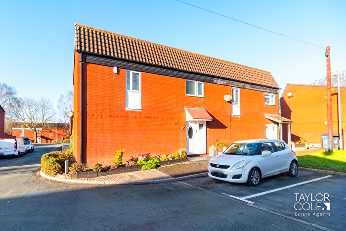 3 Bedroom Semi-Detached House For Sale In Calder, Wilnecote, Tamworth, B77