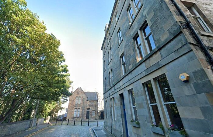 1 Bedroom Flat To Rent In Summerbank, Bellevue, Edinburgh, EH3