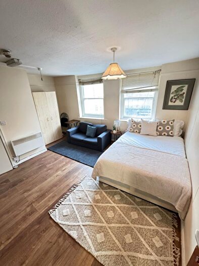 1 Bedroom Studio To Rent In Brick Lane, London, E1