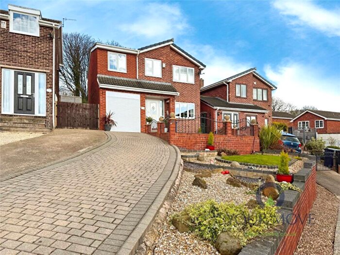 4 Bedroom Detached House For Sale In Brow Close, Worsbrough, Barnsley, South Yorkshire, S70