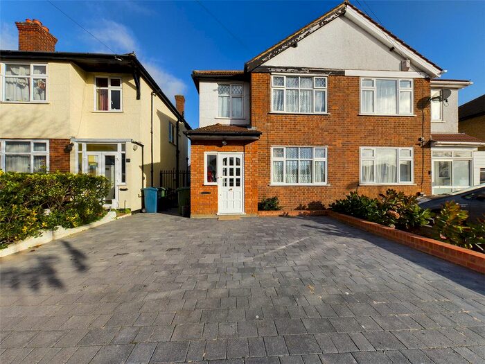 3 Bedroom Semi-Detached House To Rent In Uppingham Avenue, Stanmore, HA7