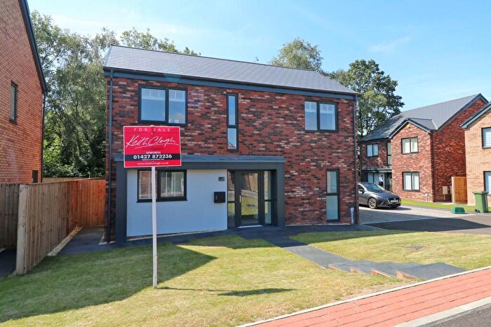 4 Bedroom Detached House For Sale In Horseshoe Close, Westgate Road, DN9