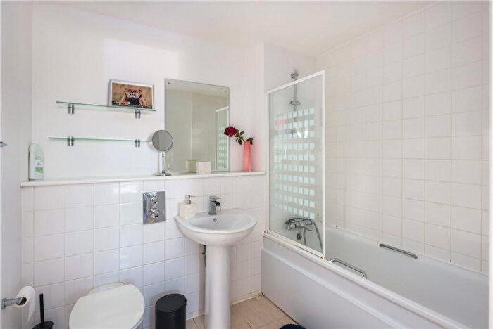 1 Bedroom Flat To Rent In Burford Wharf Apartments, Cam Road, Stratford, London, E15