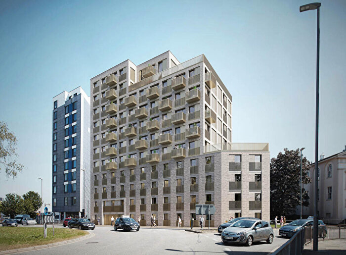 1 Bedroom Apartment For Sale In The Hive, Luton City Centre, LU1