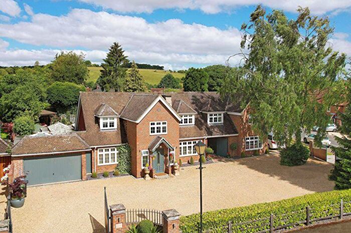 6 Bedroom Detached House For Sale In No Chain, Wooburn Green, With Exceptional Annexe Cottage, HP10