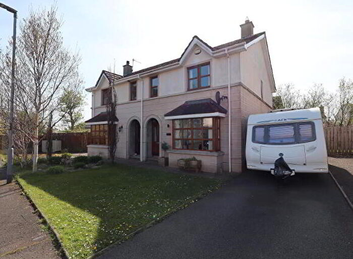 3 Bedroom Semi-Detached House For Sale In Bates Park, Carrickfergus, BT38