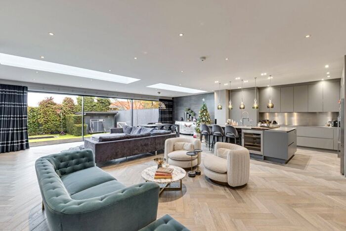 5 Bedroom Semi Detached House For Sale In Menelik Road, West Hampstead, London, NW2