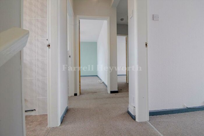 2 Bedroom Flat To Rent In Elswick Road, Ashton-On-Ribble, Preston, PR2