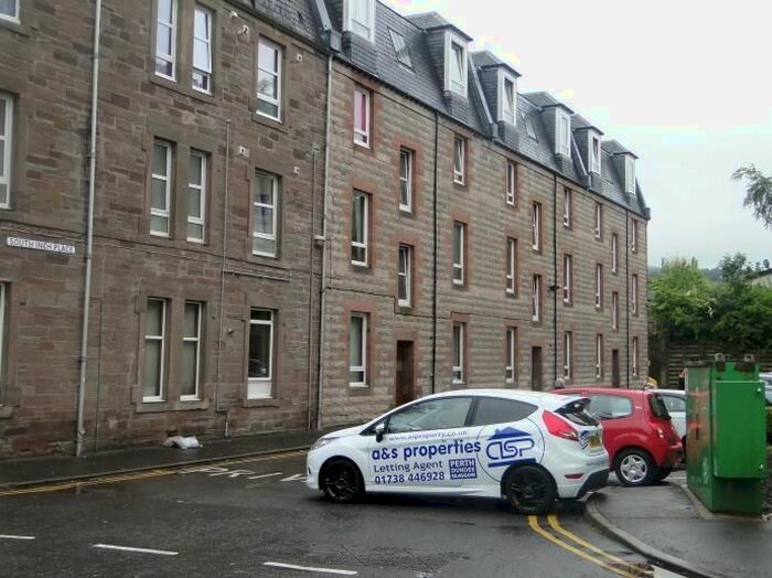 1 Bedroom Flat To Rent In 15 South Inch Place, Perth PH2