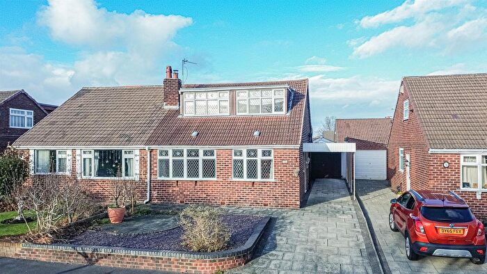 2 Bedroom Semi Detached Bungalow For Sale In Gainsborough Road, Warrington, WA4