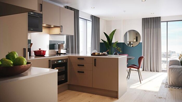 3 Bedroom Flat To Rent In Mercer West Madison East, Leeds, LS2