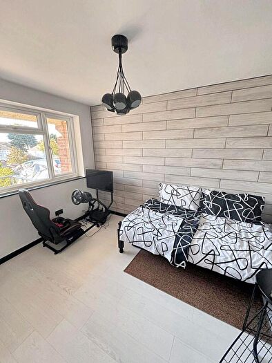 2 Bedroom Bungalow For Sale In Weldon Avenue, Bournemouth, BH11
