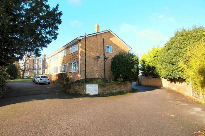 2 Bedroom Maisonette To Rent In Tayles Hill Drive, Ewell Village, KT17