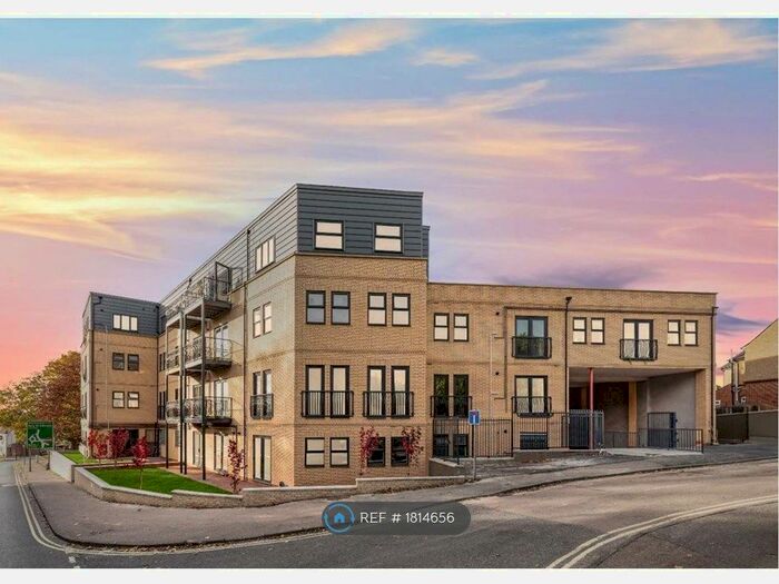 2 Bedroom Flat To Rent In Belle Vue Place, Sudbury, CO10