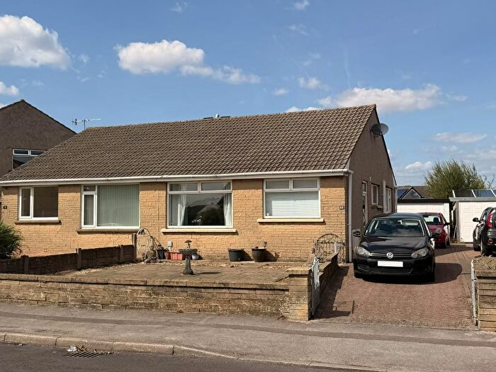 2 Bedroom Semi Detached Bungalow For Sale In Oak Avenue, Bare, Morecambe, LA4