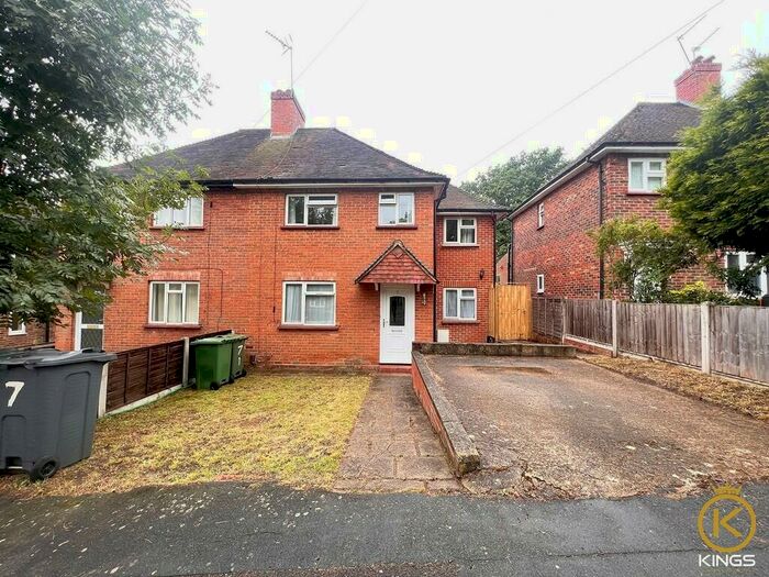 5 Bedroom Semi-Detached House To Rent In Hillcrest Road, Guildford, GU2