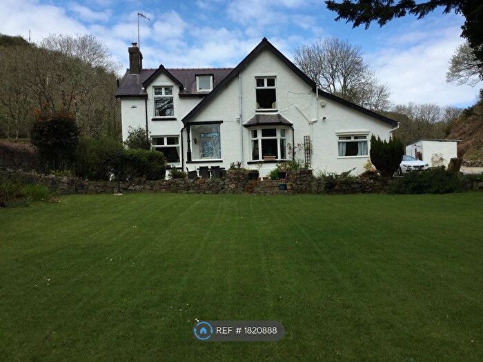 6 Bedroom Detached House To Rent In Abersoch Road, Llanbedrog, Pwllheli, LL53