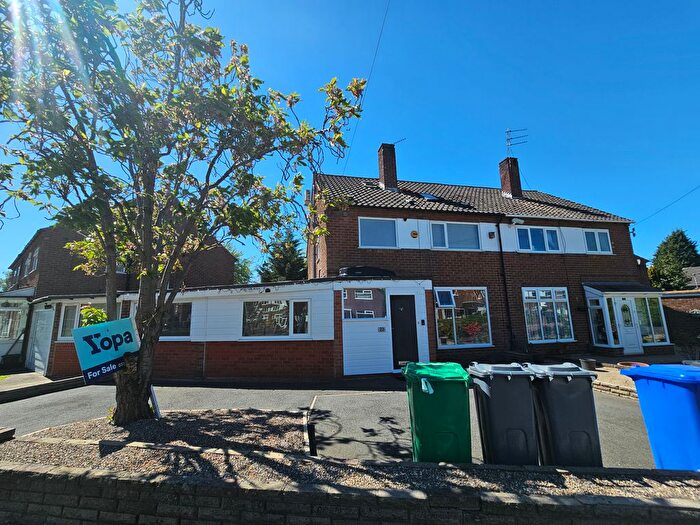 5 Bedroom Semi-Detached House For Sale In Cherington Close, Manchester, M23