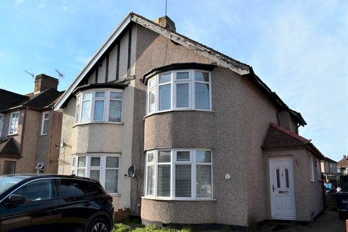 2 Bedroom Semi-Detached House To Rent In Hounslow Road, Feltham, TW13