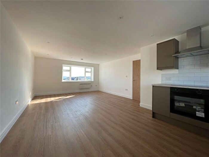 3 Bedroom Apartment To Rent In Benllech, Tyn-y-Gongl, Isle Of Anglesey, LL74