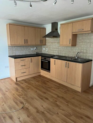 1 Bedroom Flat To Rent In Flat, Glantawe Street, Morriston, Swansea, SA6