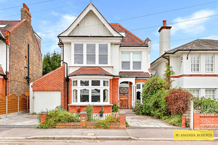6 Bedroom Detached House For Sale In Gordon Road, Chingford, Waltham Forest, E4