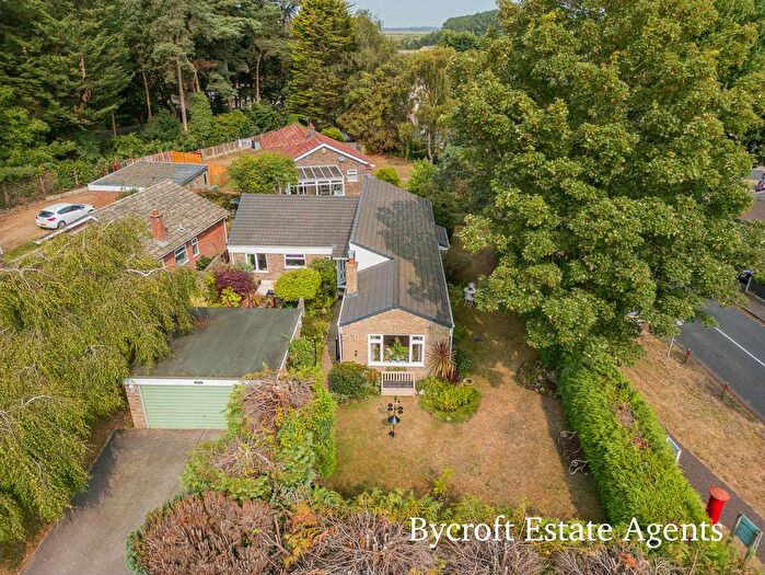 4 Bedroom Detached Bungalow For Sale In Priory Close, St. Olaves, Great Yarmouth, NR31