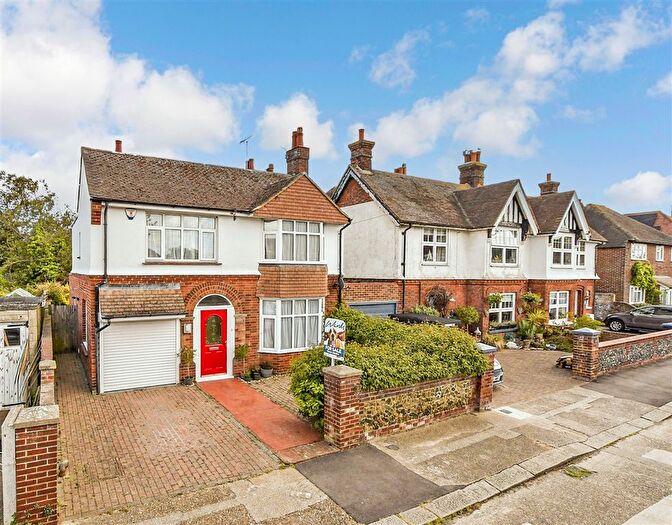 4 Bedroom Detached House For Sale In Avebury Avenue, Ramsgate, Kent, CT11