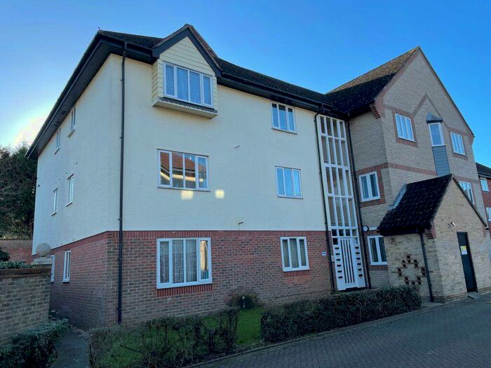 2 Bedroom Flat To Rent In Town Centre, CO1