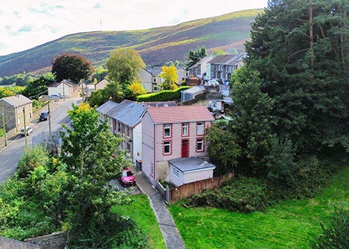 4 Bedroom Detached House For Sale In Sunny Bank Ogmore Vale, CF32