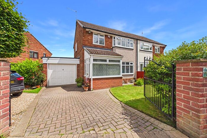 3 Bedroom Semi-Detached House For Sale In Crispin Drive, Sheffield, South Yorkshire, S12