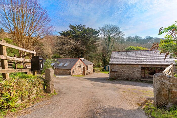 8 Bedroom Barn Conversion For Sale In Lowertown, Helston, TR13