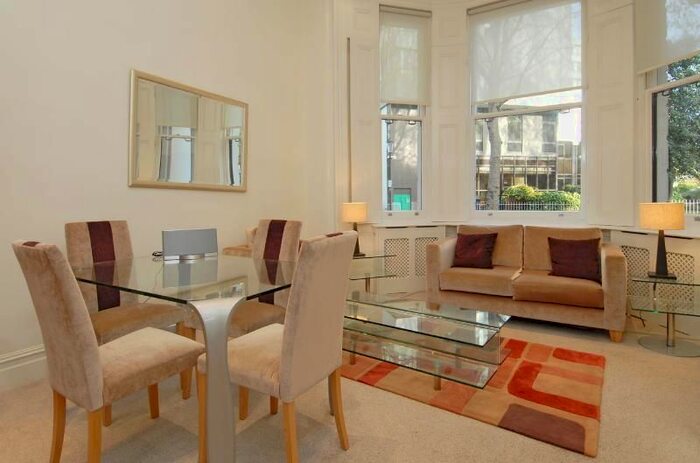1 Bedroom Flat To Rent In Ashburn Gardens, London, SW7