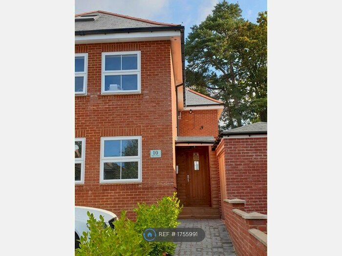 1 Bedroom Flat To Rent In Seagarth Lane, Southampton, SO16