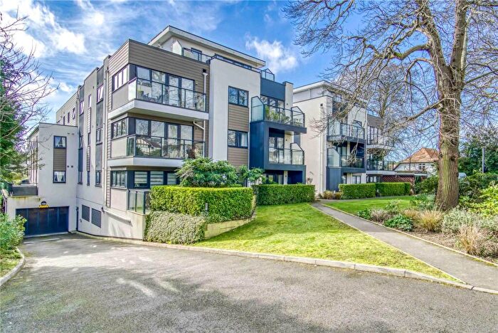 2 Bedroom Apartment For Sale In Bournemouth Road, Lower Parkstone, Poole, Dorset, BH14