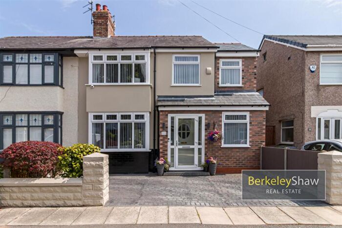 3 Bedroom Semi-Detached House For Sale In Glenby Avenue, Crosby, Liverpool, L23