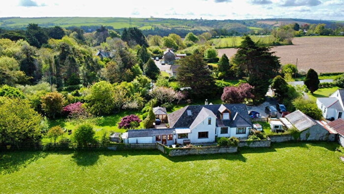 4 Bedroom Detached House For Sale In St Kew Highway, PL30