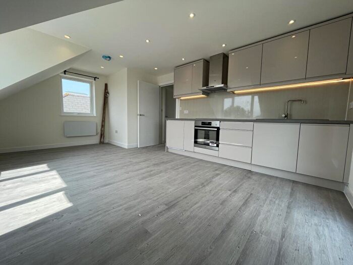 1 Bedroom Flat To Rent In J Kings Hedges Road, Cambridge, Cambridgeshire, CB4