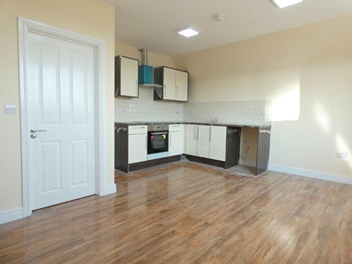 2 Bedroom Flat To Rent In Wand Street, Belgrave, Leicester, LE4