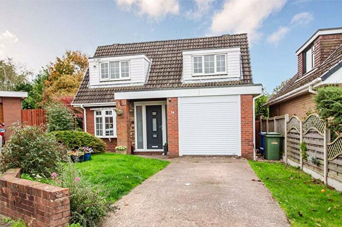 3 Bedroom Detached House For Sale In Dorchester Road, Cannock, WS11